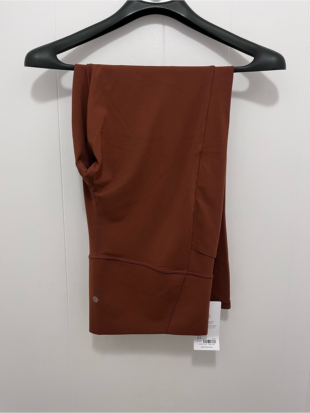 NEW Athleta Salutation stash flare pants